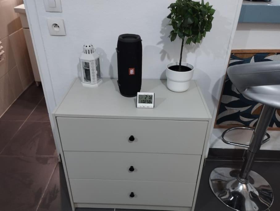 Studio Equipe Proche Aeroport Paris Cdg Apartman Vemars Kültér fotó